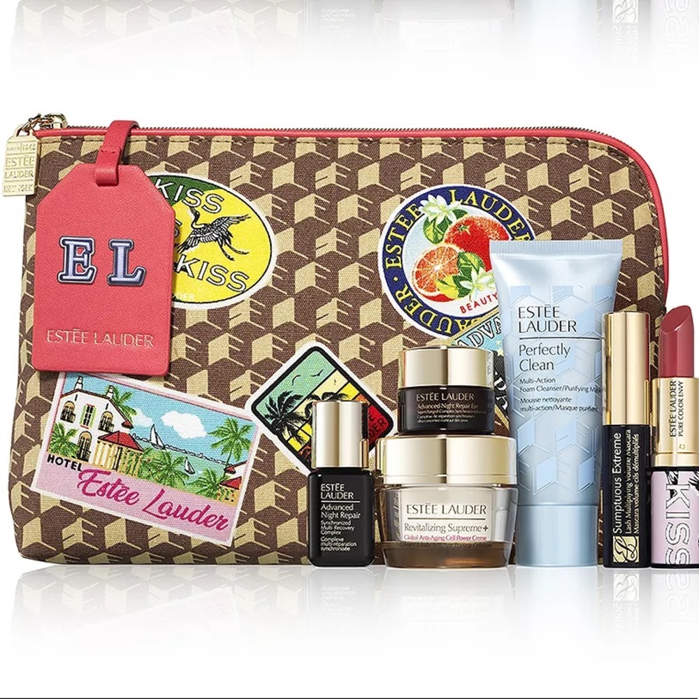Estée Lauder travel gift set
